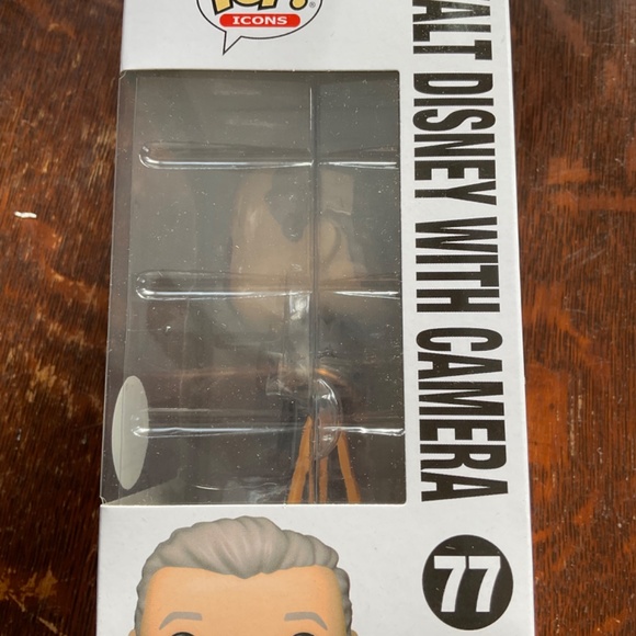 Disney 100 years Walt Funko pop - Picture 2 of 6